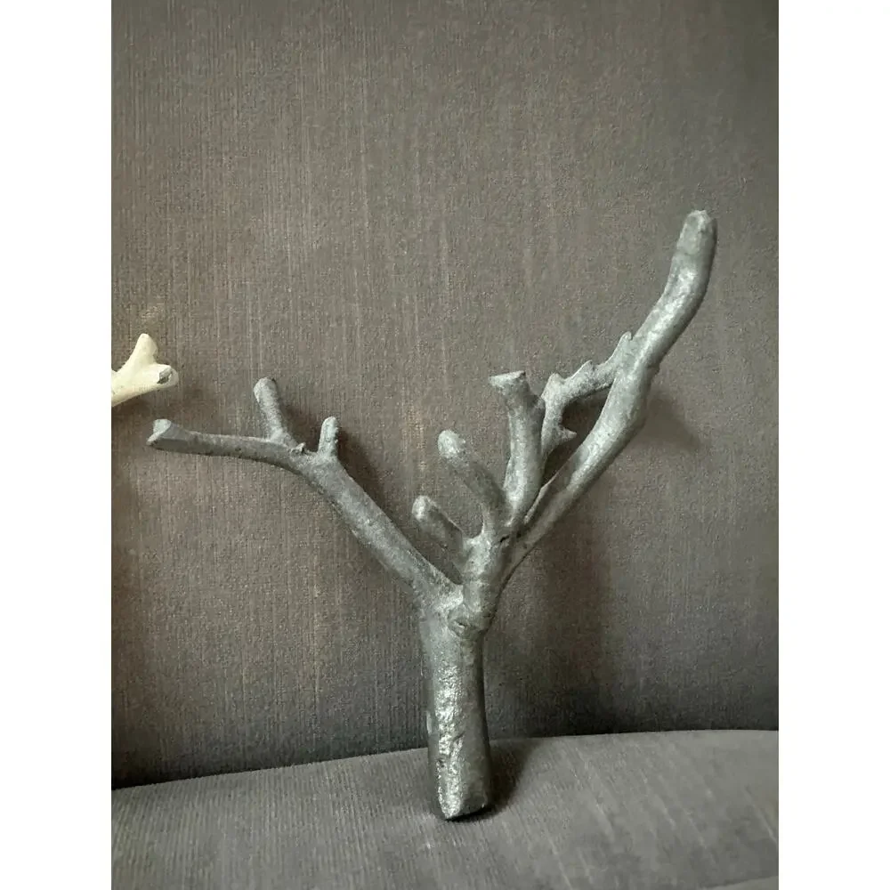 2 Tree Branch Wall Hooks Cast Iron Towel Hat Hanger white gray modern set